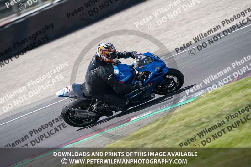 donington no limits trackday;donington park photographs;donington trackday photographs;no limits trackdays;peter wileman photography;trackday digital images;trackday photos